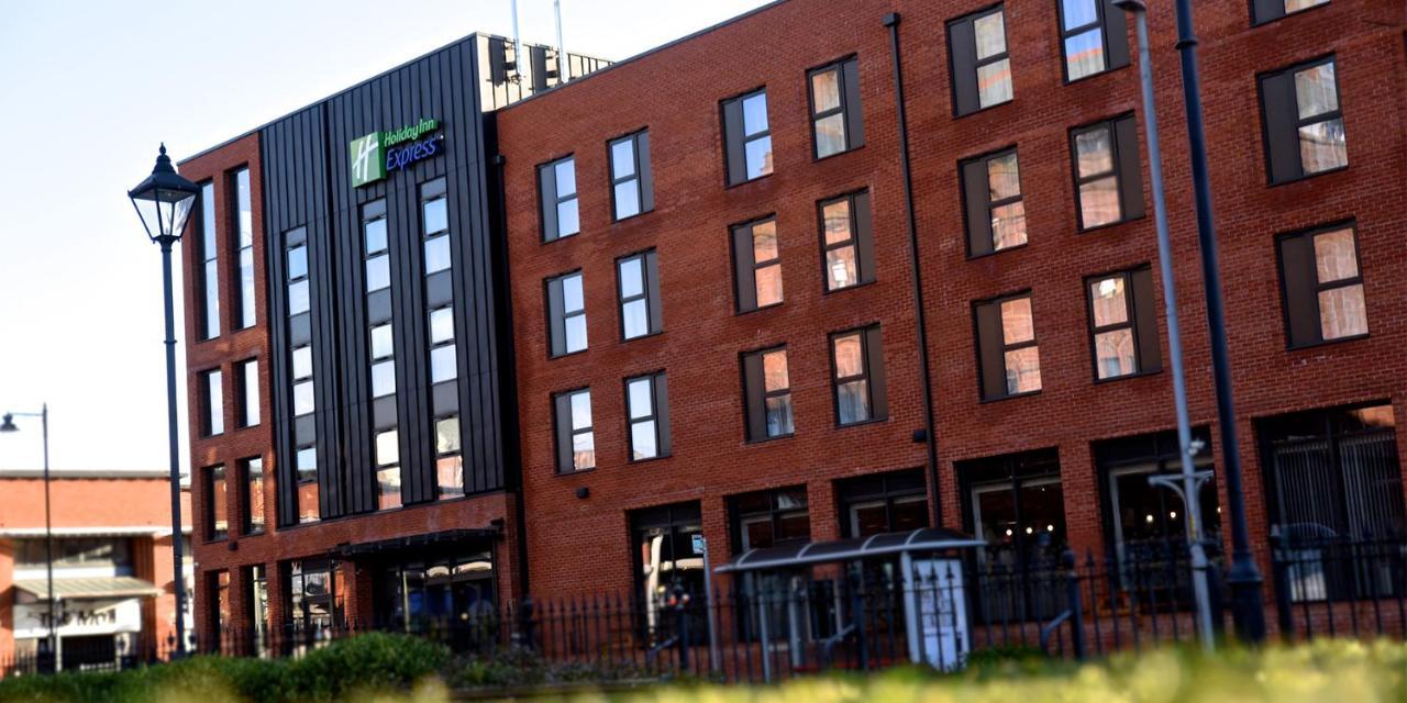 Express - & South Lakes By Ihg 3*